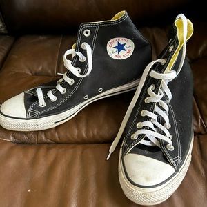 Chucks High Too Converse. Black. Men’s size 10